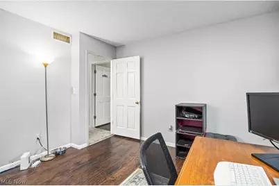 2197 Thurmont Road, Akron, OH 44313 - Photo 34