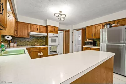 2197 Thurmont Road, Akron, OH 44313 - Photo 22