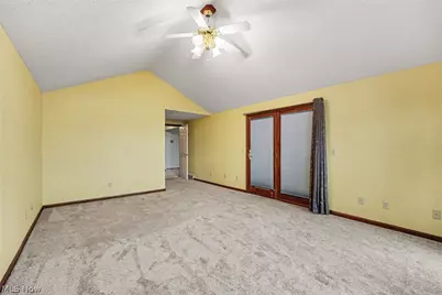 3711 Edgewater Drive, Ashtabula, OH 44004 - Photo 12