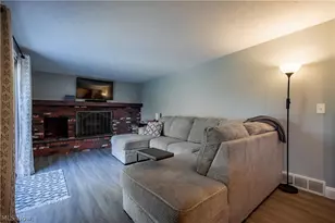 80 Merle Blvd, Munroe Falls, OH 44262 - Photo 14
