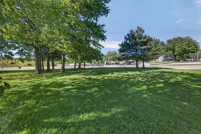 2306 Canfield Road, Akron, OH 44312 - Photo 2