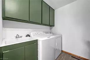 8672 Gatewood Dr, North Ridgeville, OH 44039 - Photo 28