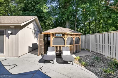 8672 Gatewood Drive, North Ridgeville, OH 44039 - Photo 44