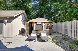 8672 Gatewood Dr, North Ridgeville, OH 44039 - Photo 44