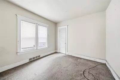 10022 Adams Avenue, Loveland, OH 44108 - Photo 12