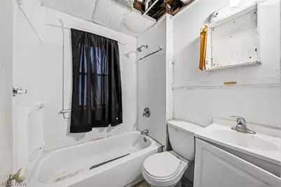 10022 Adams Avenue, Loveland, OH 44108 - Photo 14