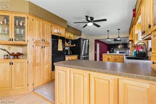 47568 Middle Ridge Rd, Amherst, OH 44001 - Photo 18