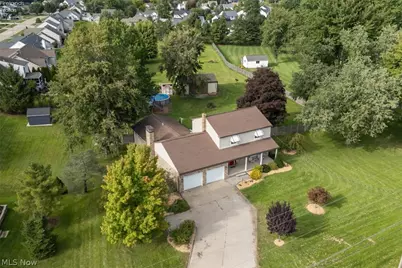 47568 Middle Ridge Road, Amherst, OH 44001 - Photo 48