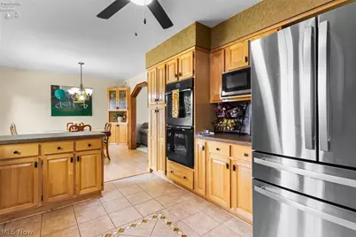 47568 Middle Ridge Road, Amherst, OH 44001 - Photo 20