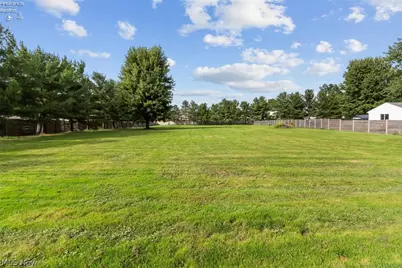 47568 Middle Ridge Road, Amherst, OH 44001 - Photo 46