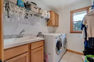 2037 Bishop Woods Ct, Poland, OH 44514 - Photo 20