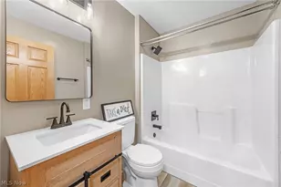 2427 Queensbury Rd, Alliance, OH 44601 - Photo 24