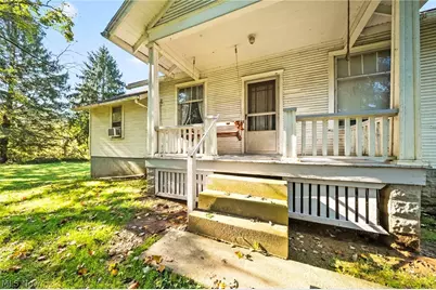 5975 Stovertown Drive, Zanesville, OH 43701 - Photo 6