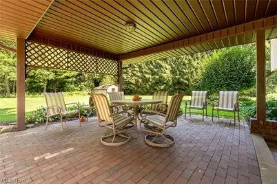 12969 Robinwood Street NE, Alliance, OH 44601 - Photo 32