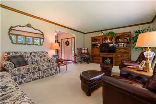 12969 Robinwood St NE, Alliance, OH 44601 - Photo 10