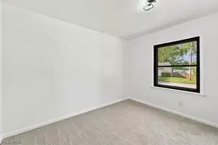 1405 Orlando Ave, Akron, OH 44320 - Photo 16