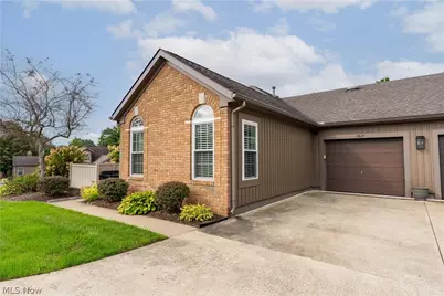 3617 Barrington Place NW, Canton, OH 44708 - Photo 2