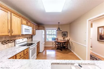 3852 Woodbury Oval #89, Stow, OH 44224 - Photo 8