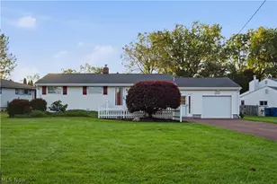 5049 Tam O Shanter Dr, Poland, OH 44514 - Photo 4