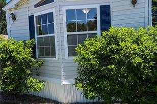 2663 Stoneyridge Dr, Madison, OH 44057 - Photo 2