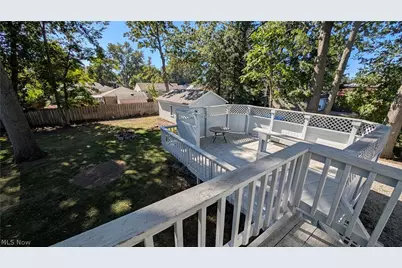 424 E 319th Street, Willowick, OH 44095 - Photo 10
