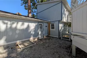 424 E 319th St, Willowick, OH 44095 - Photo 8