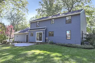32372 Orchard Park Drive, Avon Lake, OH 44012 - Photo 6