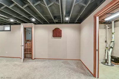 32372 Orchard Park Drive, Avon Lake, OH 44012 - Photo 40