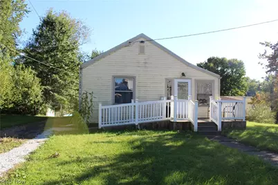 3202 24th Street SE, Canton, OH 44707 - Photo 1