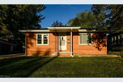324 N Hawkins Avenue, Akron, OH 44313 - Photo 2