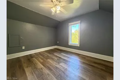 3323 Dallas Avenue, Lorain, OH 44055 - Photo 16