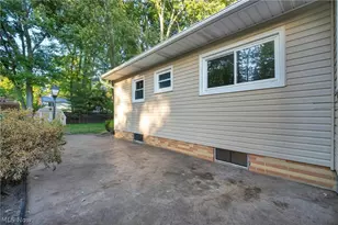 34853 Lakeshore Blvd, Timberlake, OH 44095 - Photo 38