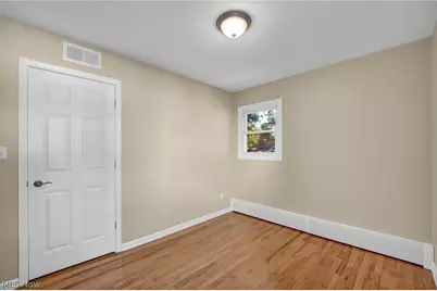 34853 Lakeshore Boulevard, Timberlake, OH 44095 - Photo 24