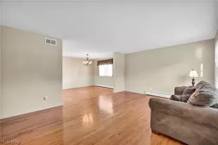 34853 Lakeshore Blvd, Timberlake, OH 44095 - Photo 10