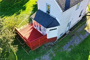 46 Prospect St, Struthers, OH 44471 - Photo 6