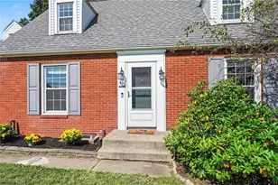 409 30th St NW, Canton, OH 44709 - Photo 2