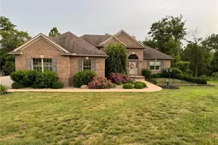 70850 Stella Dr, St Clairsville, OH 43950 - Photo 2