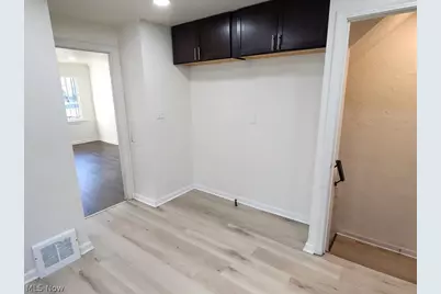 8509 Jeffries Avenue, Loveland, OH 44105 - Photo 6