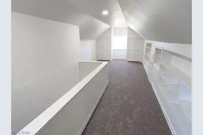 8509 Jeffries Avenue, Loveland, OH 44105 - Photo 18