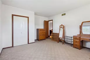 5495 Frazeysburg Rd, Nashport, OH 43830 - Photo 18