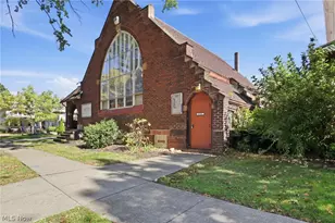 3707 W 36th St, Loveland, OH 44109 - Photo 2