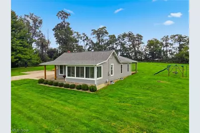 375 Black Road, Hopewell, OH 43746 - Photo 2