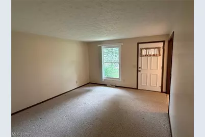 2902 Thackeray Avenue NW, Massillon, OH 44646 - Photo 6