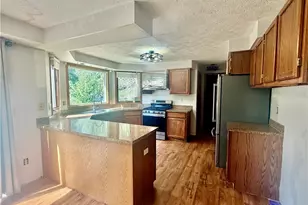 926 Fieldstone Dr, Kent, OH 44240 - Photo 8