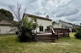 926 Fieldstone Dr, Kent, OH 44240 - Photo 4