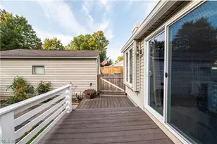 140 S Bon Air Ave, Youngstown, OH 44509 - Photo 32