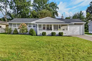 4164 Staatz Dr, Youngstown, OH 44511 - Photo 2
