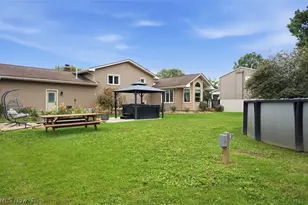 5652 Bonnell Dr, Youngstown, OH 44512 - Photo 36