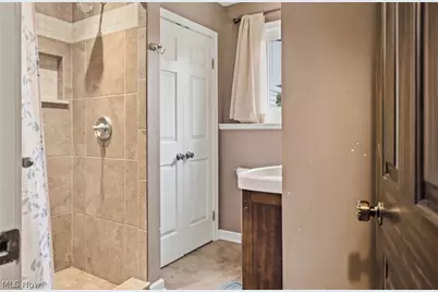 5652 Bonnell Drive, Youngstown, OH 44512 - Photo 20