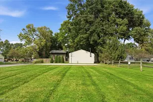 715 Oakridge Dr, Boardman, OH 44512 - Photo 38